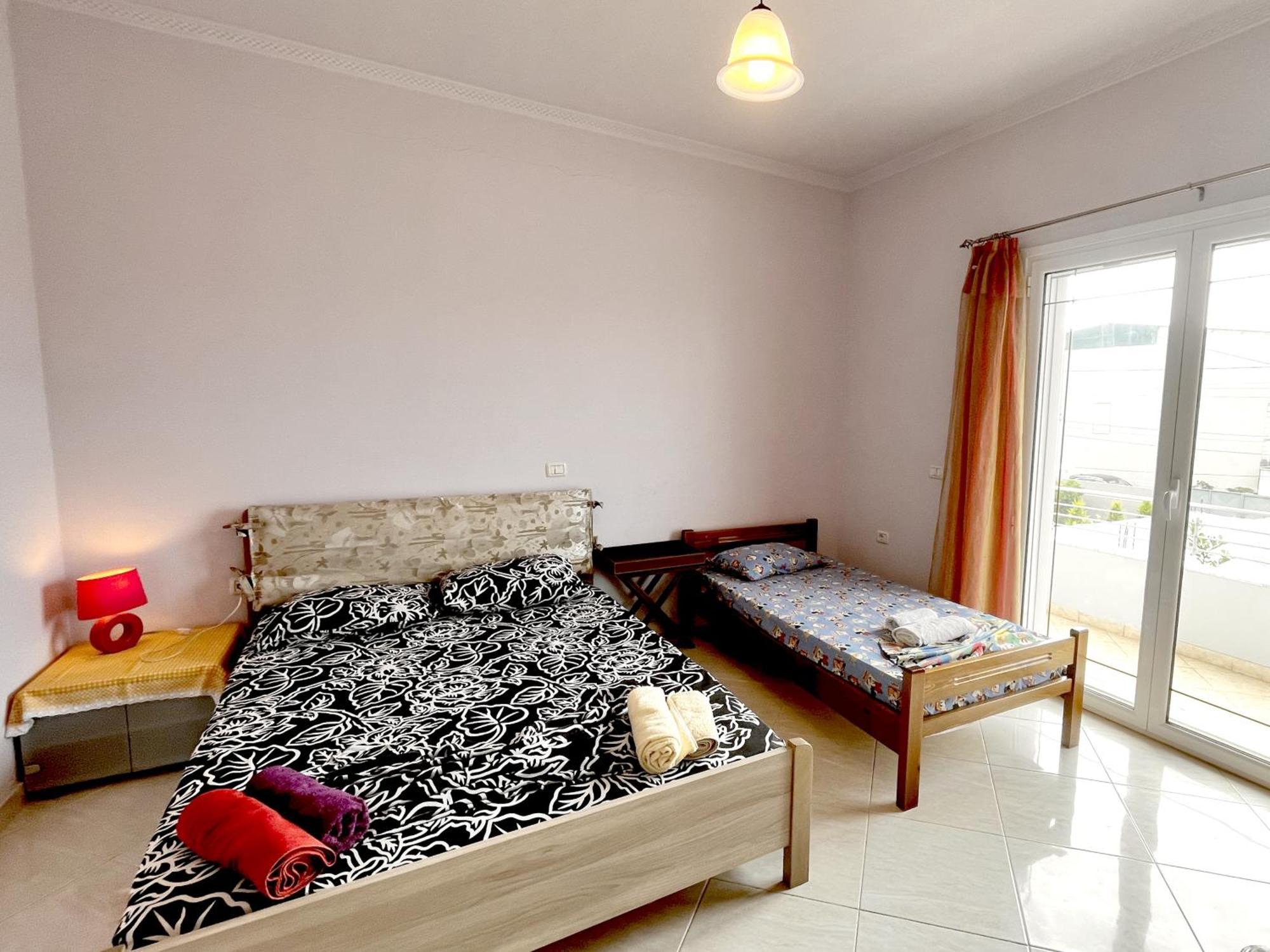 Apartment Iremia Family Holidays Vlore